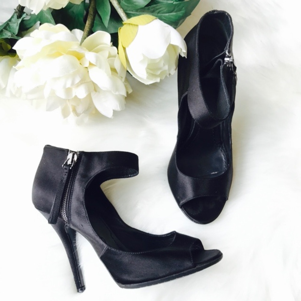 GIVENCHY BLACK ANKLE PEEP TOE STILETTO SHOES